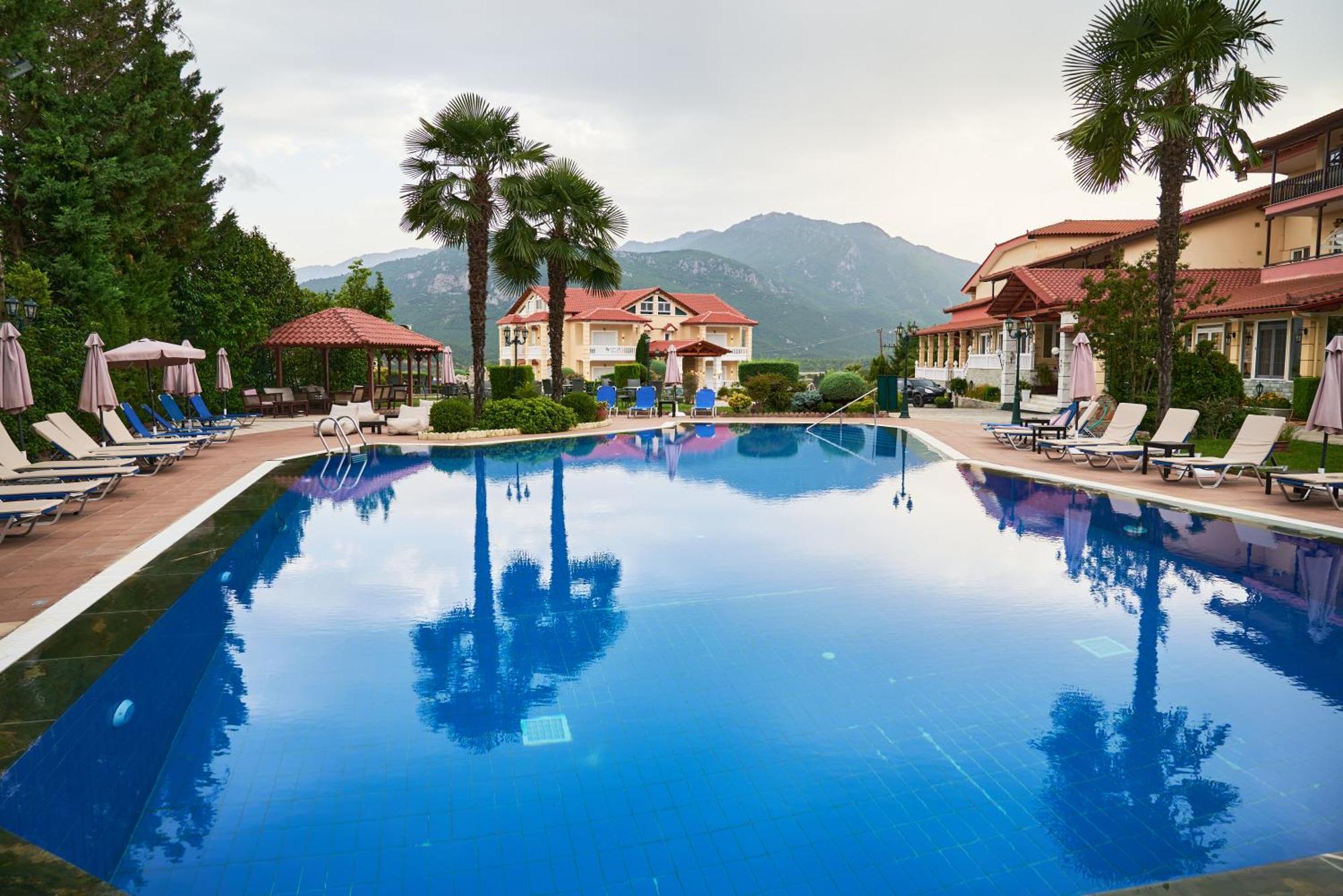 Famissi Suites 1 Kalambáka Kültér fotó